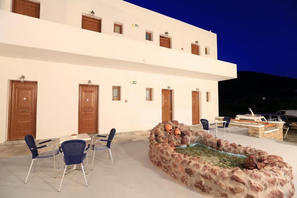 Sifnos Hotel Benaki Platis Gialos  Εξωτερικό φωτογραφία